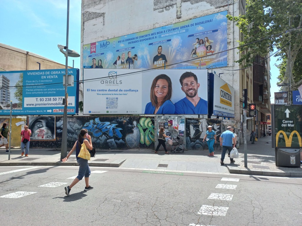 Tanques publicitàries de gran format a Catalunya